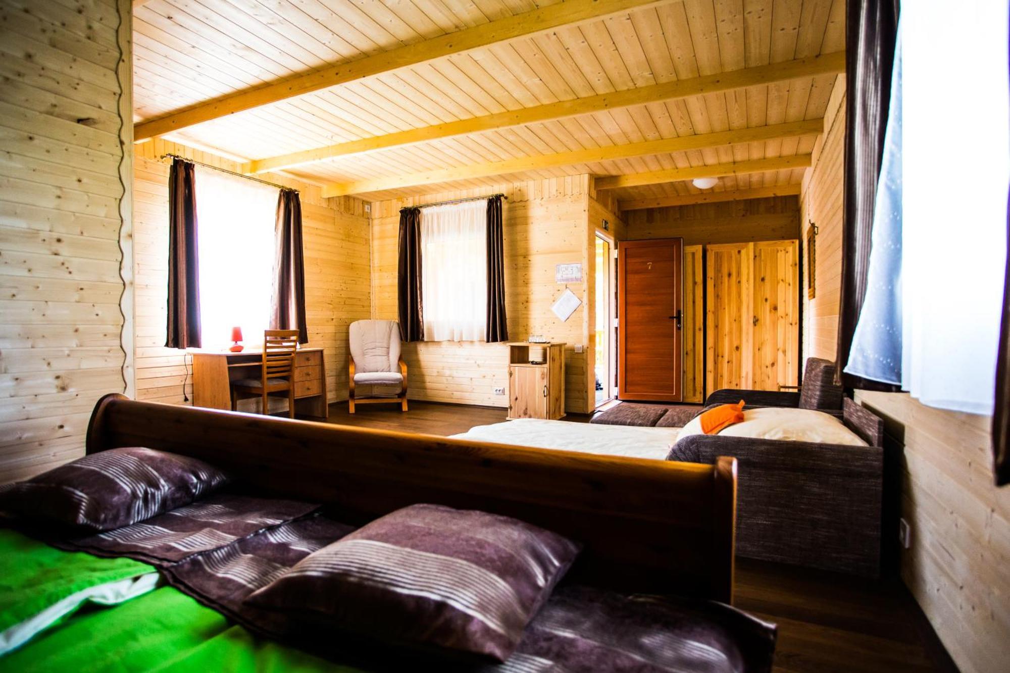 Szatmar Beregi Elmenyliget Aparthotel Fehérgyarmat Exteriör bild