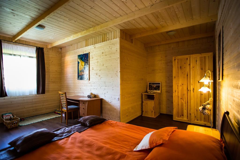 Szatmar Beregi Elmenyliget Aparthotel Fehérgyarmat Exteriör bild