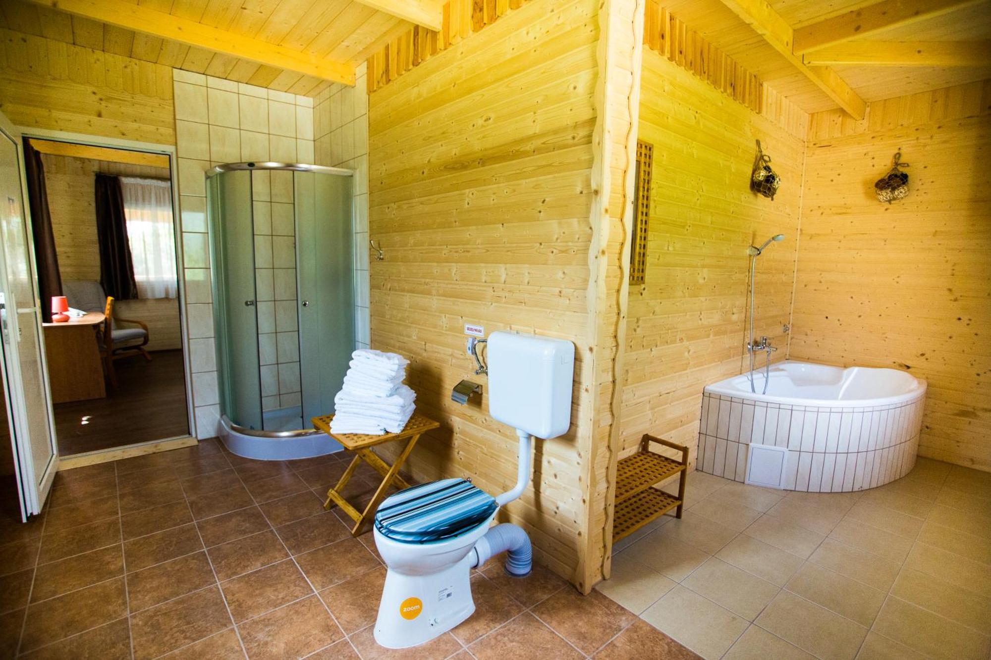 Szatmar Beregi Elmenyliget Aparthotel Fehérgyarmat Exteriör bild