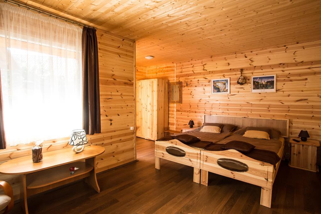 Szatmar Beregi Elmenyliget Aparthotel Fehérgyarmat Exteriör bild
